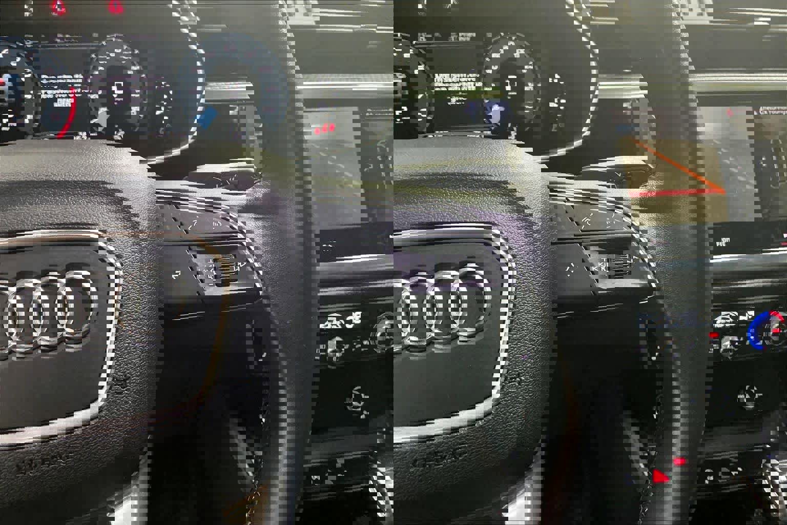 Certified 2023 Audi Q3 2.0T Premium Plus w/ Premium Plus Package image 21