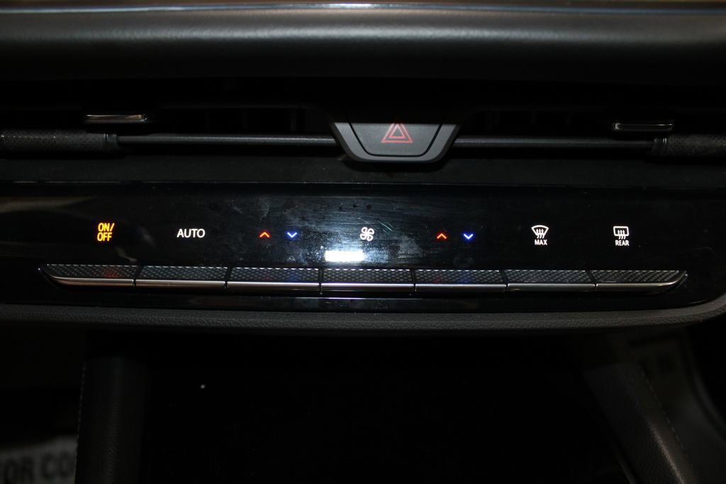 Used 2024 Buick Envision Avenir image 56