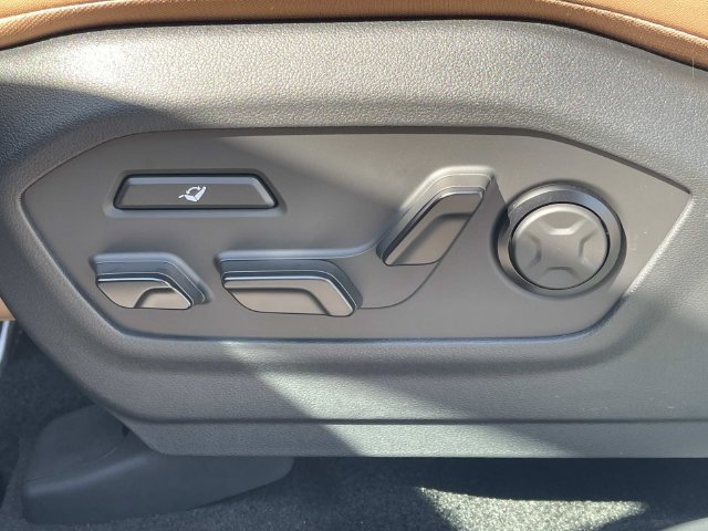 New 2027 Hyundai Santa Fe Calligraphy FWD image 23