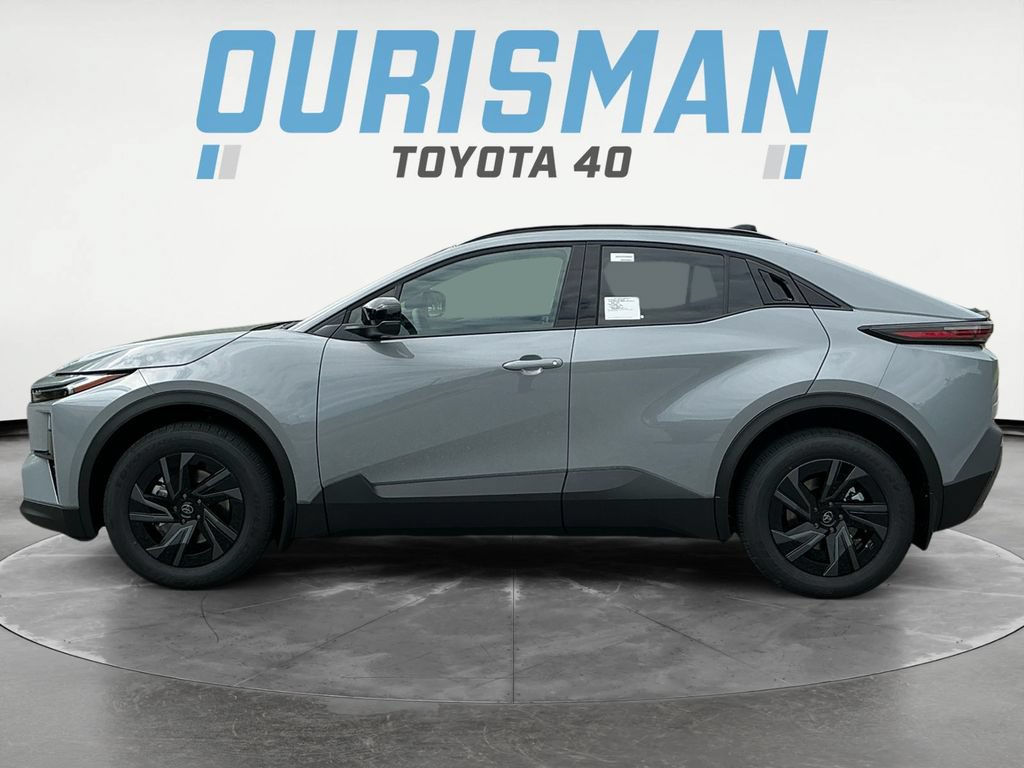New 2026 Toyota C-HR AWD/4WD image 4