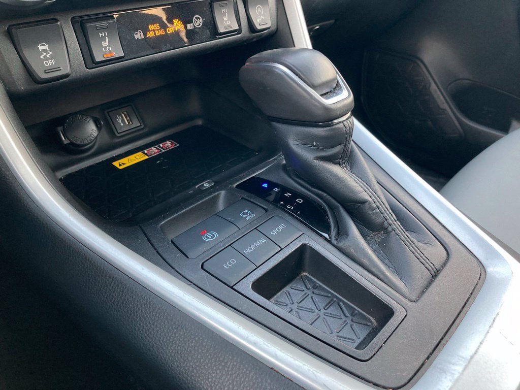 Used 2024 Toyota RAV4 XLE Premium w/ Weather Package FWD image 24