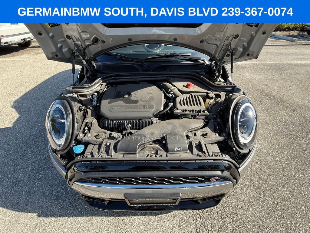 Used 2023 MINI Cooper S w/ Signature Upholstery Package FWD image 17