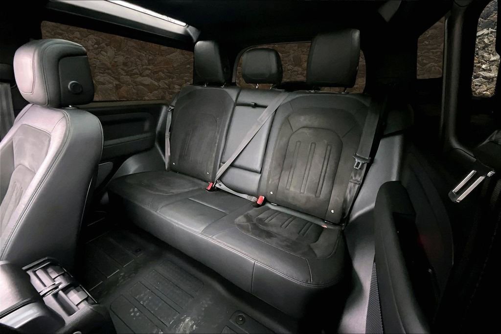 Used 2022 Land Rover Defender 90 Carpathian Edition image 23
