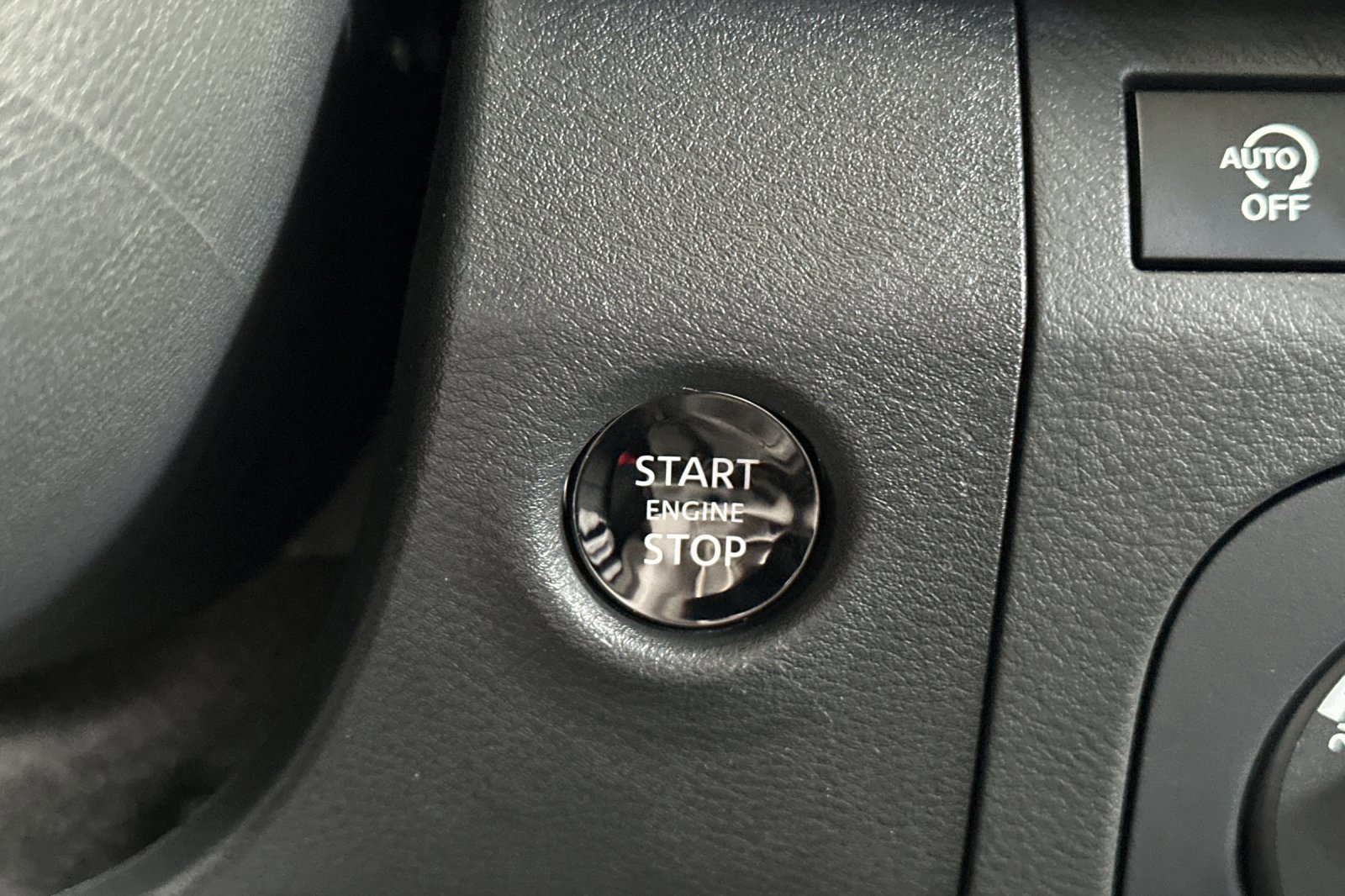 New 2026 Nissan Frontier SV w/ SV Convenience Package image 21