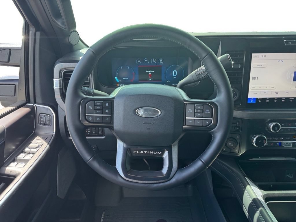 Used 2026 Ford F250 Platinum AWD/4WD image 14