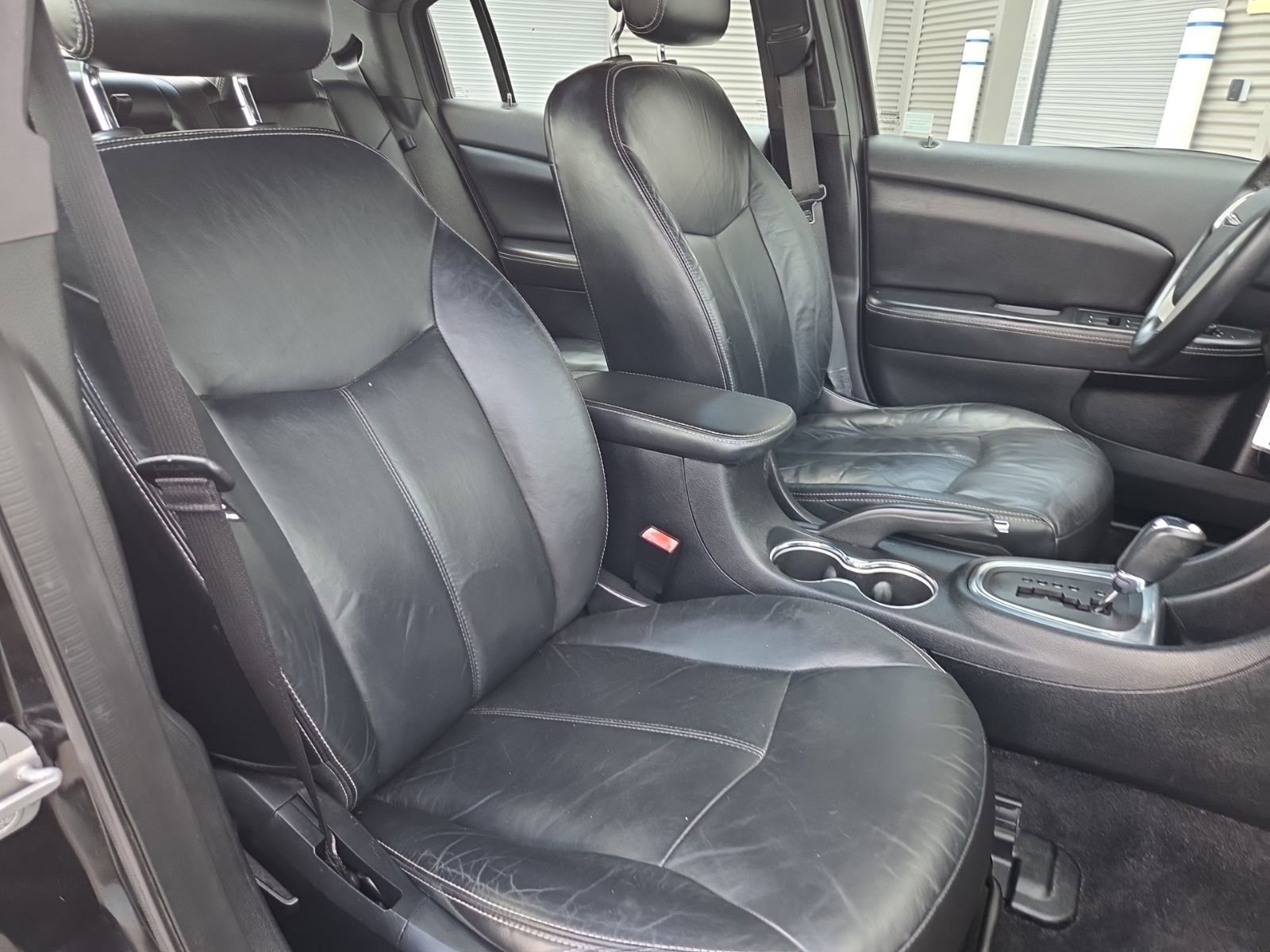 Used 2013 Chrysler 200 Limited image 20