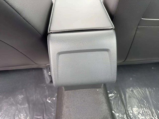 New 2026 Volkswagen Jetta SE image 9