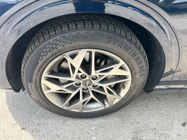 Used 2025 Genesis GV70 2.5T AWD/4WD image 20