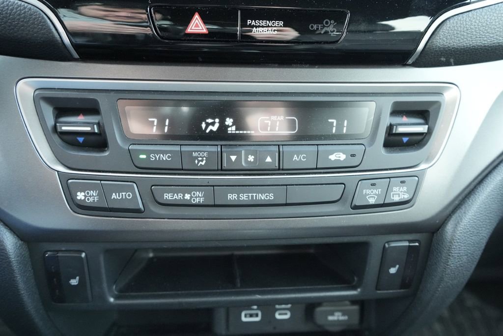 Used 2024 Honda Passport EX-L image 38