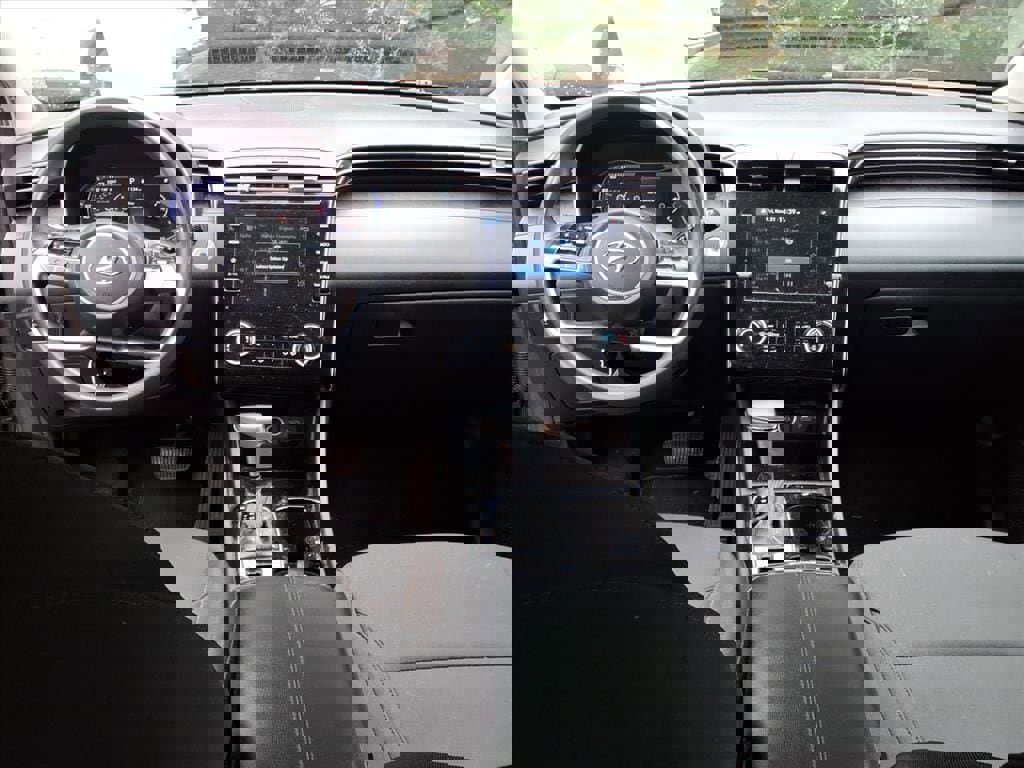 Used 2022 Hyundai Tucson SEL image 6