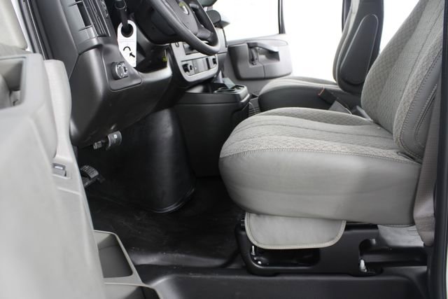 New 2026 Chevrolet Express 2500 w/ Driver Convenience Package image 13