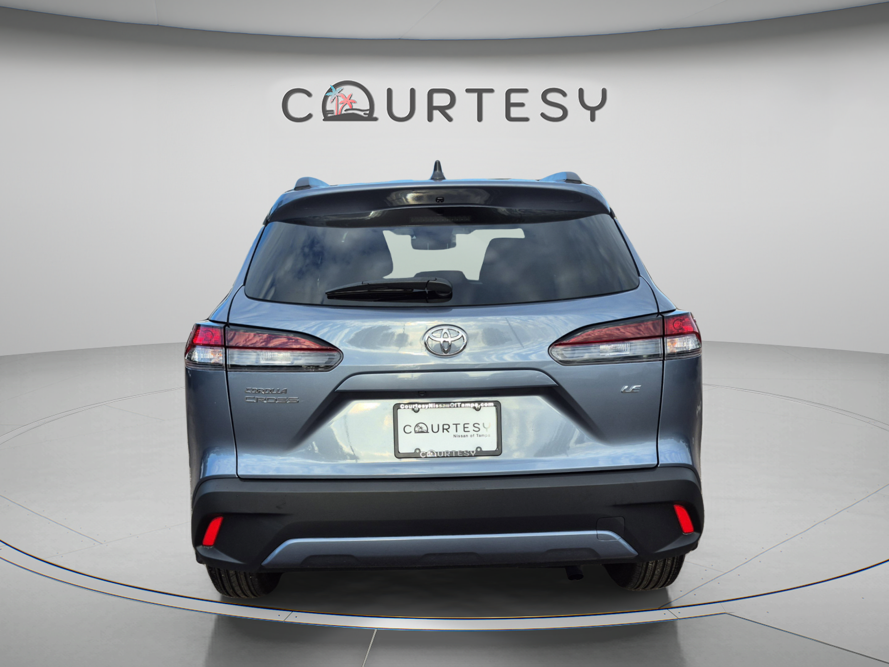 Used 2026 Toyota Corolla Cross LE FWD image 6