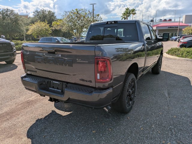New 2026 RAM 2500 Laramie AWD/4WD image 4