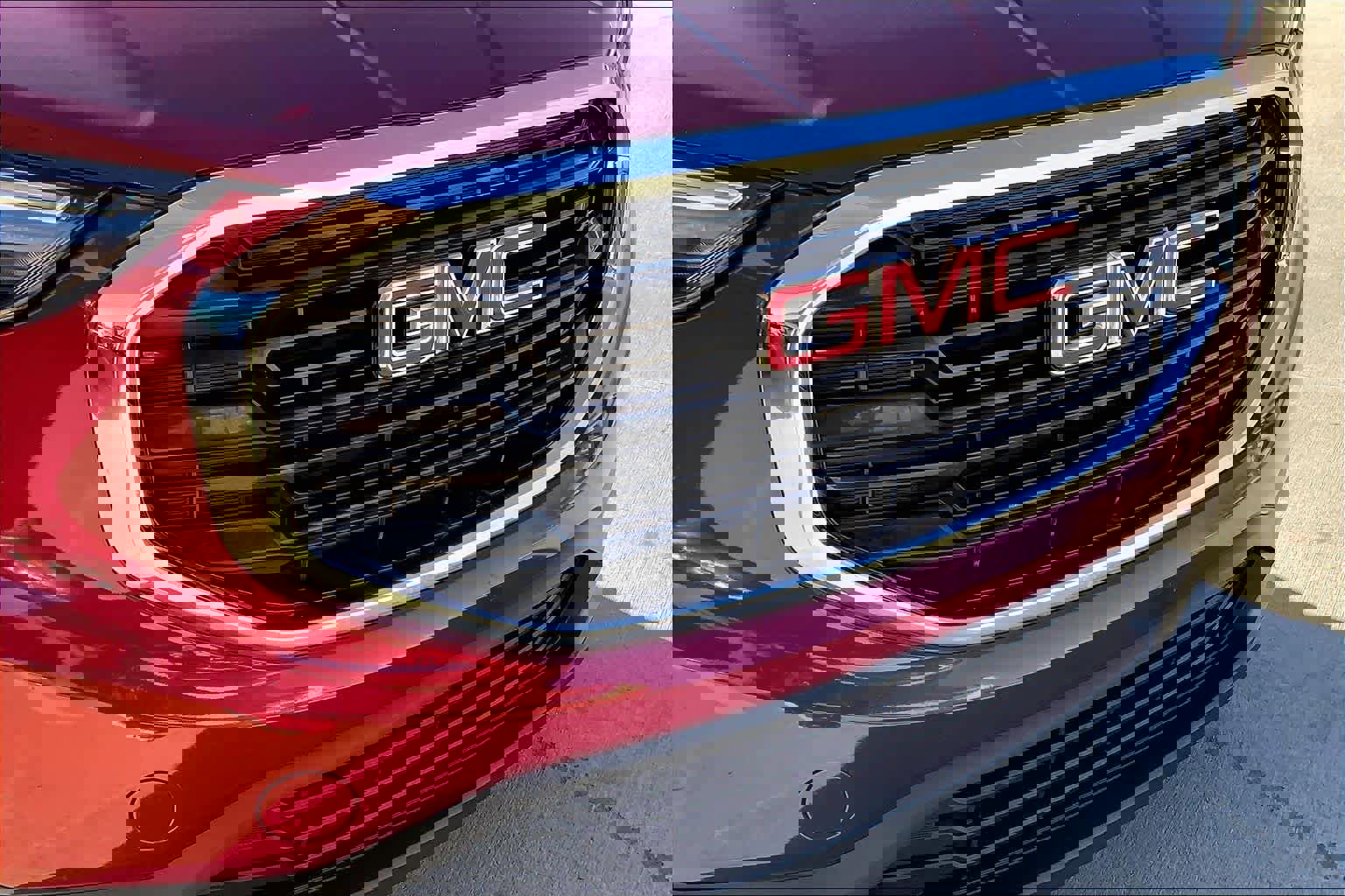 Used 2021 GMC Terrain SLE image 32