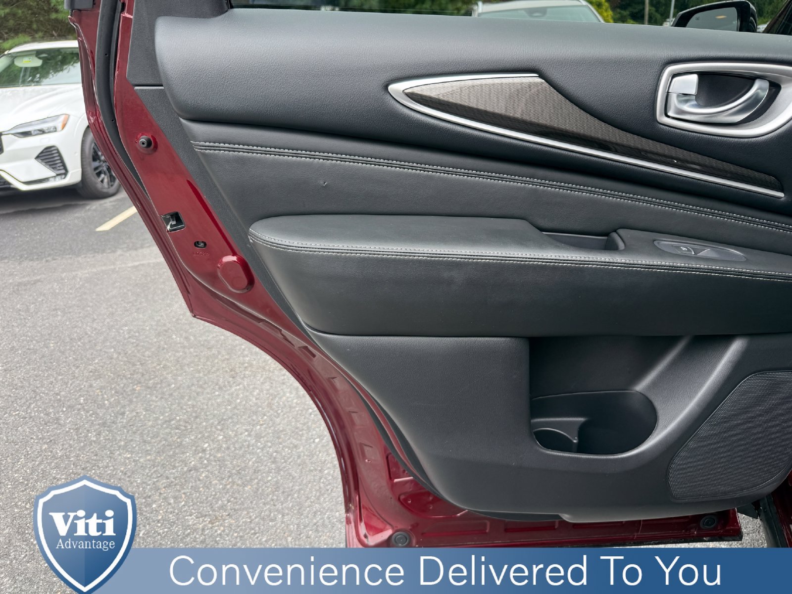 Used 2019 INFINITI QX60 Luxe w/ Essential Package AWD/4WD image 20