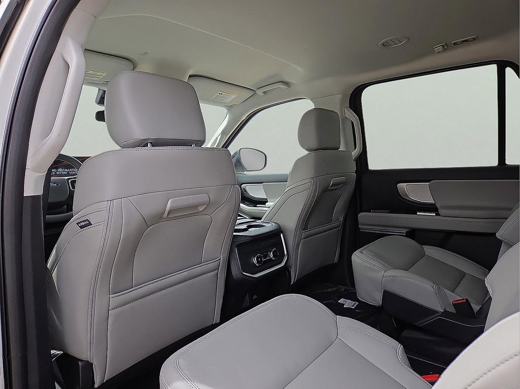 New 2026 Ford Expedition Max Active image 13