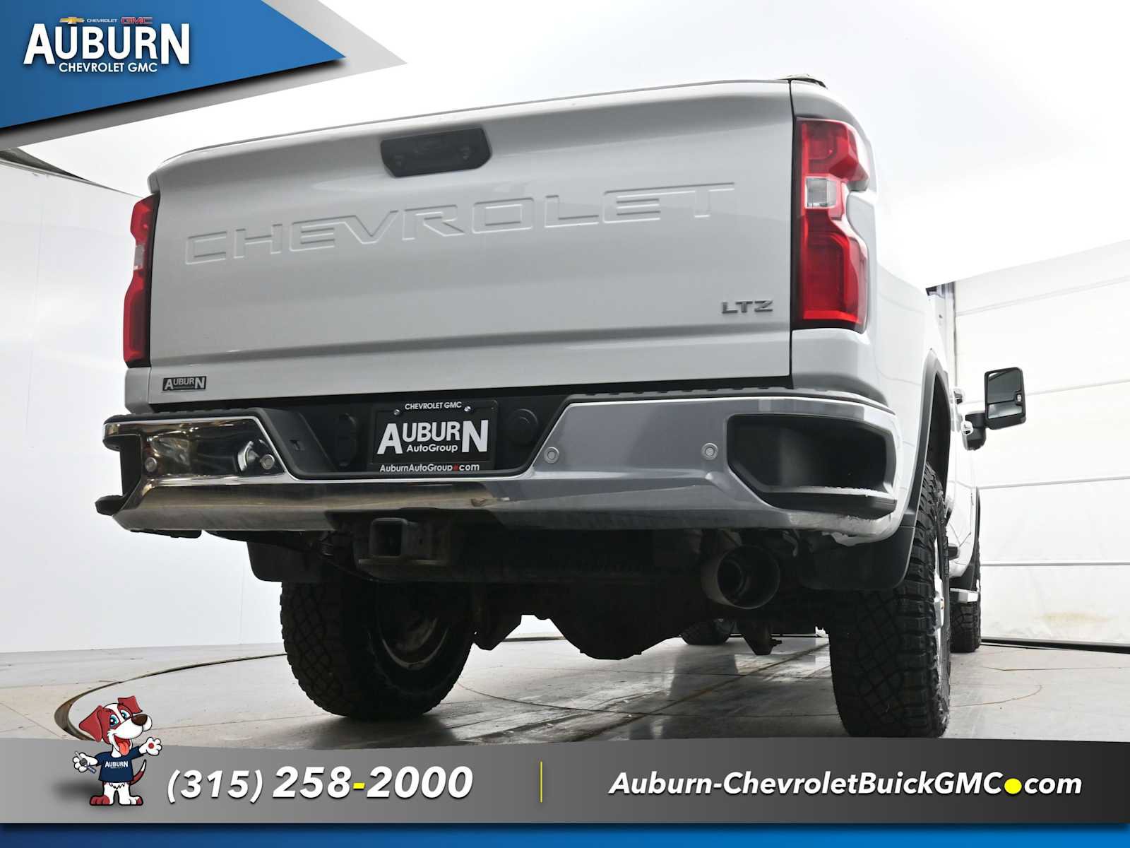 Used 2022 Chevrolet Silverado 2500 LTZ w/ Safety Package image 21