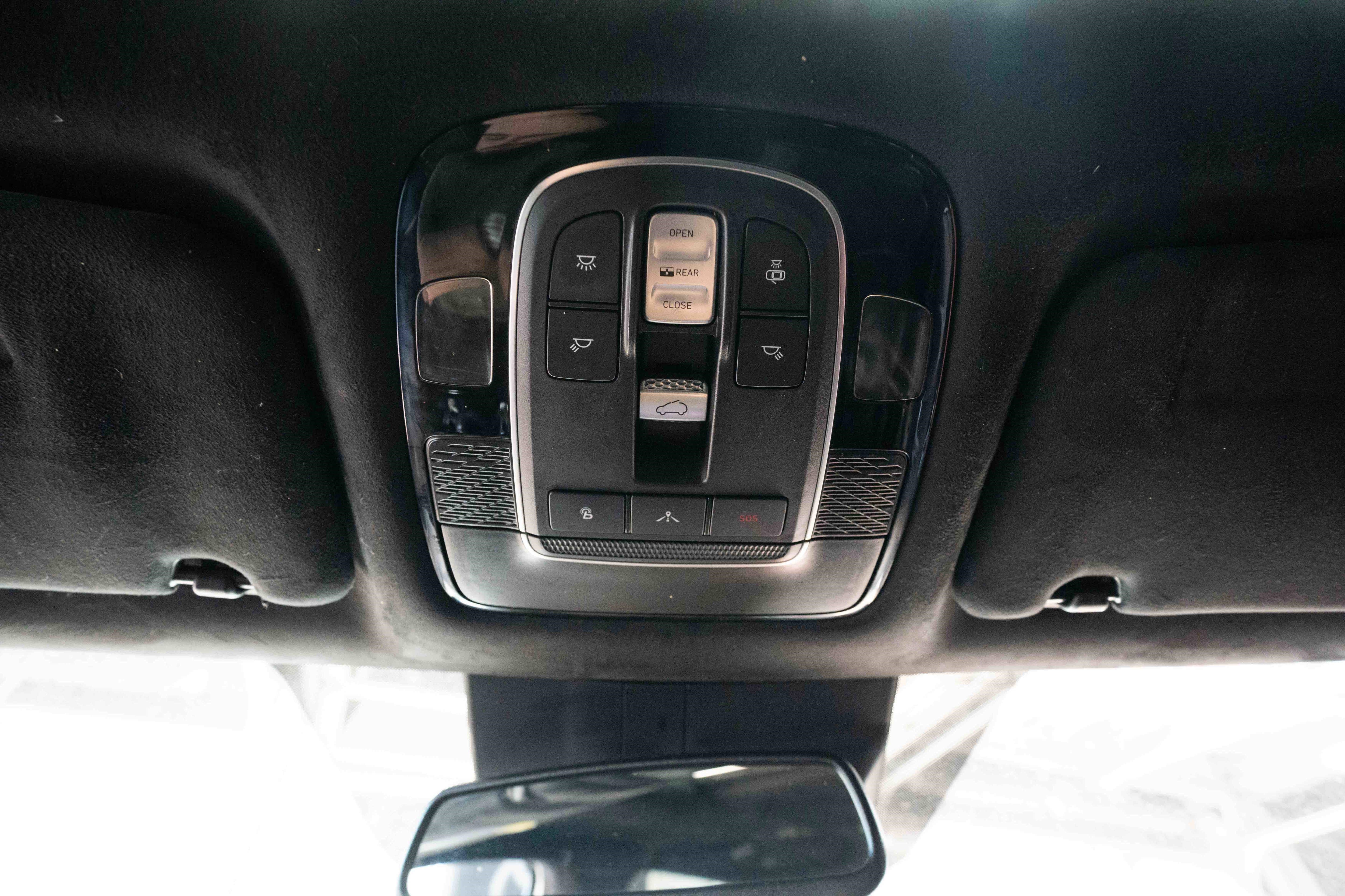 Used 2022 Hyundai Palisade Calligraphy w/ Cargo Package image 18