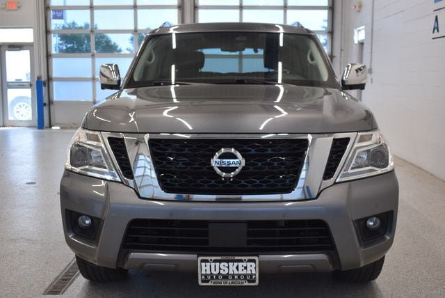 Used 2020 Nissan Armada Platinum w/ Captain's Chairs Package AWD/4WD image 3