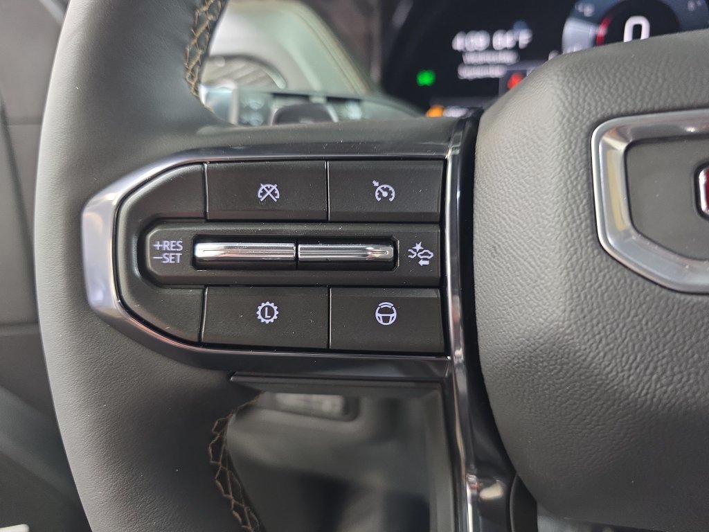 New 2026 GMC Yukon XL AT4 w/ AT4 Premium Plus Package AWD/4WD image 17