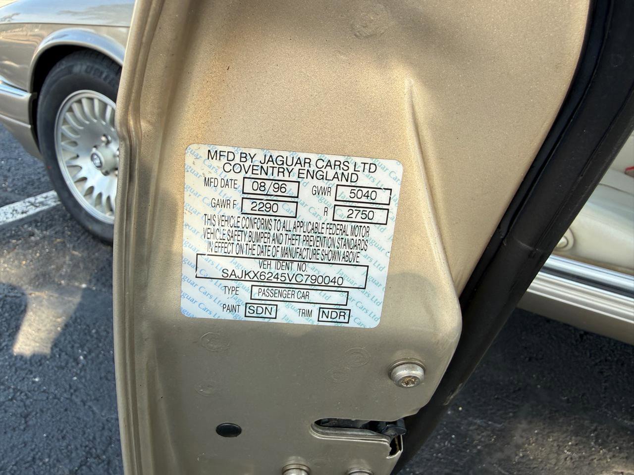 Used 1997 Jaguar XJ Vanden Plas Vanden Plas image 11