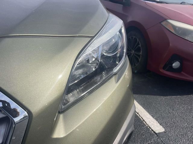 Used 2017 Subaru Outback 2.5i Limited image 5