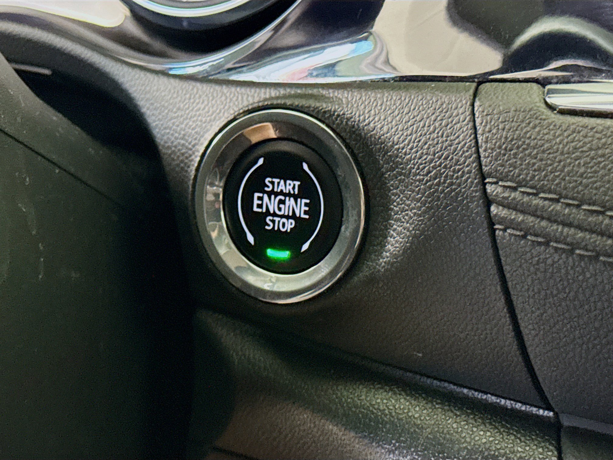 Used 2023 Buick Encore GX Select w/ Sport Touring Package FWD image 21