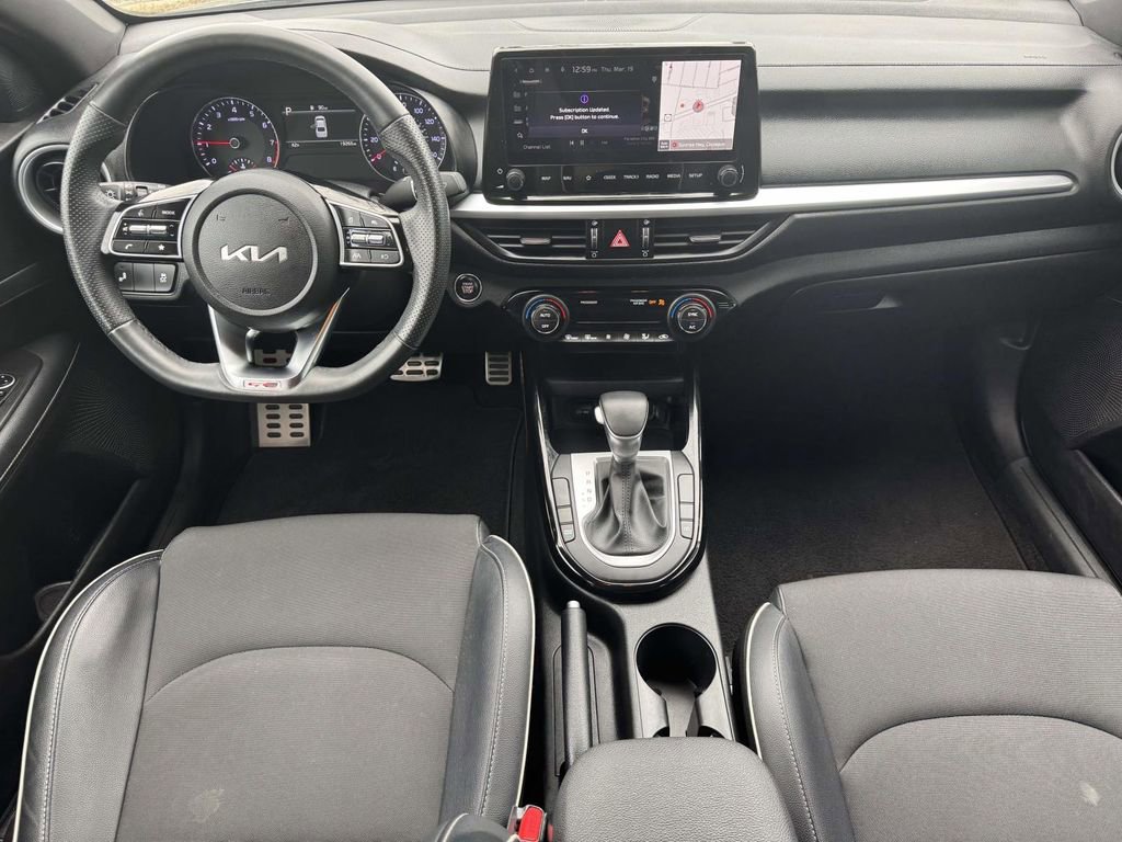 Used 2023 Kia Forte GT-Line image 11