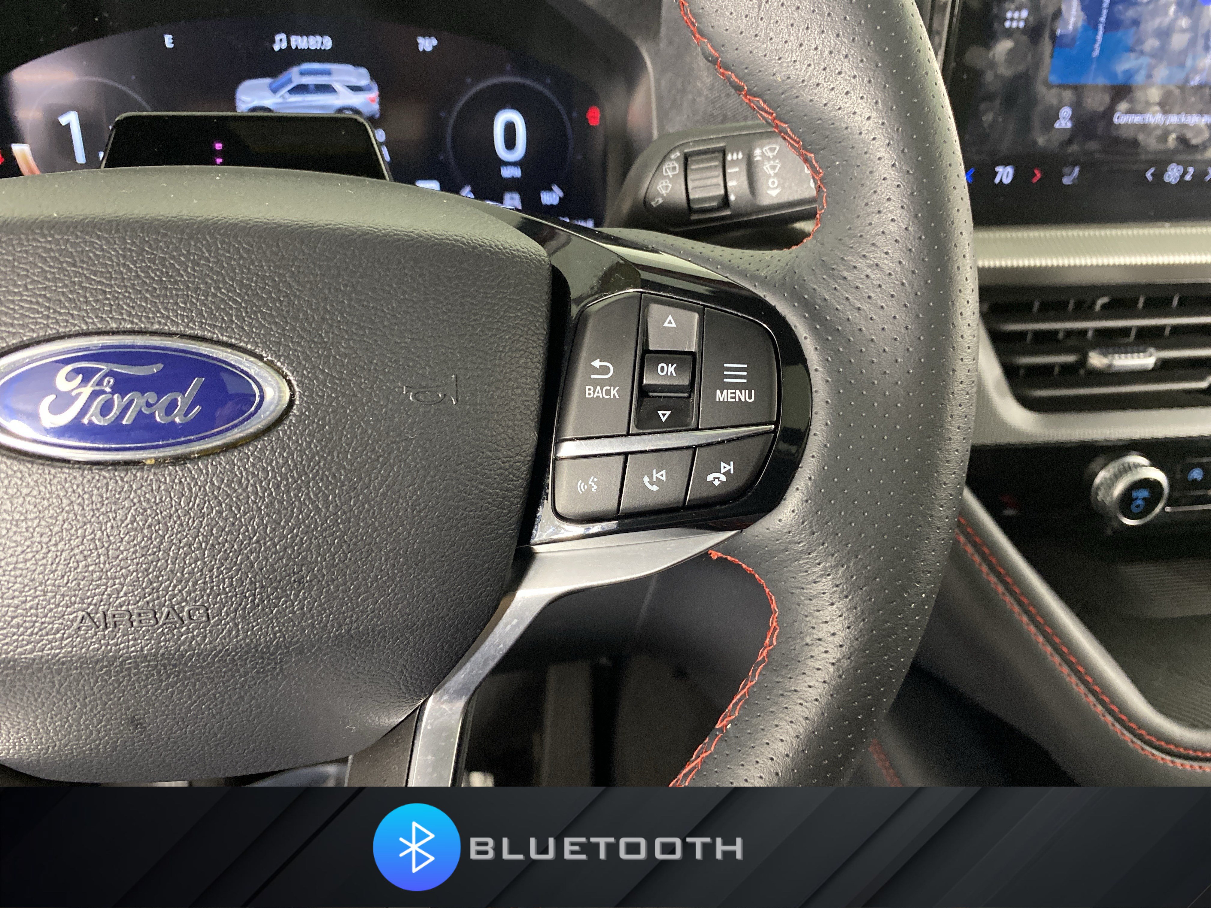 Used 2025 Ford Explorer ST-Line AWD/4WD image 24