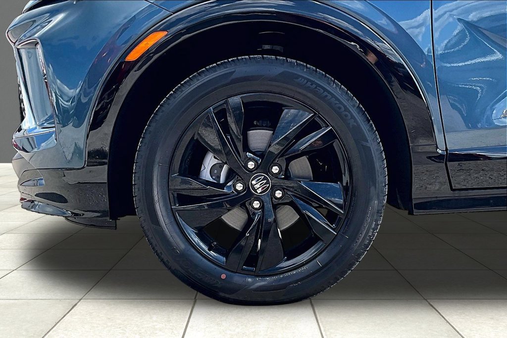 New 2026 Buick Encore GX Sport Touring FWD image 12
