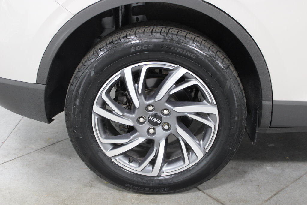 Used 2023 Lincoln Corsair AWD w/ Equipment Group 101A image 68
