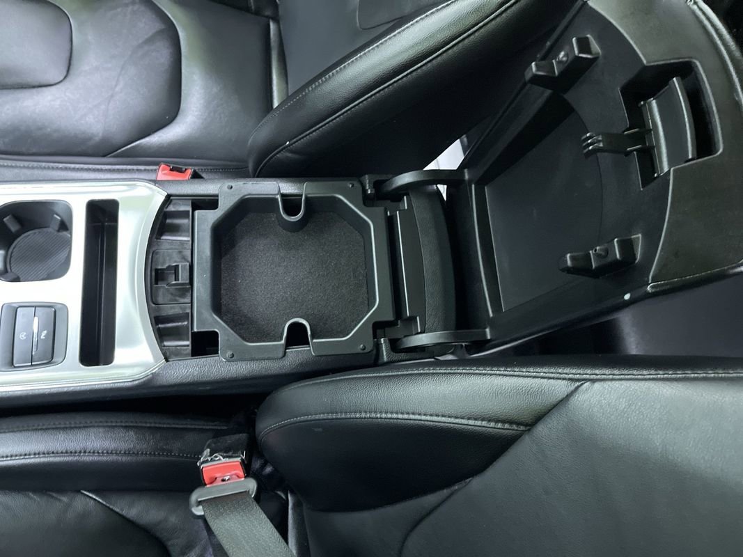 Used 2022 Ford Edge Titanium image 25