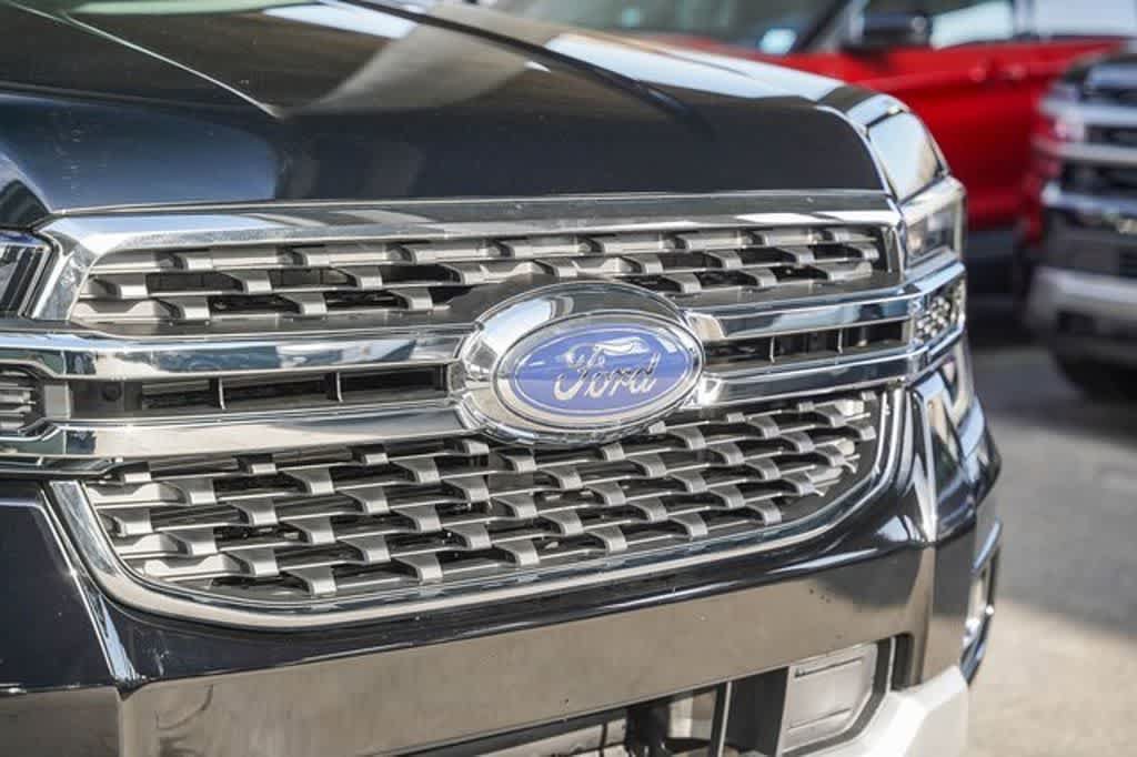 Used 2024 Ford Ranger XLT w/ Equipment Group 301A High RWD image 6
