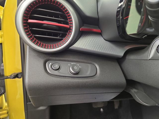 Used 2024 Chevrolet Trax RS image 26