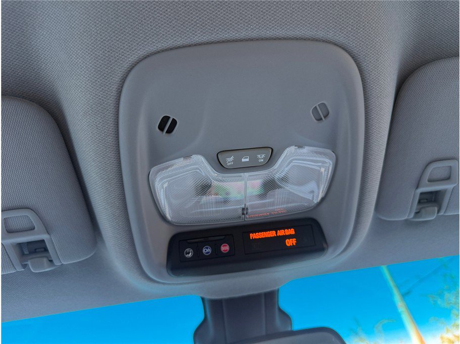 Used 2019 Chevrolet Bolt LT image 24