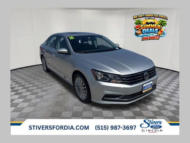 Used 2016 Volkswagen Passat 1.8T SE FWD image 1