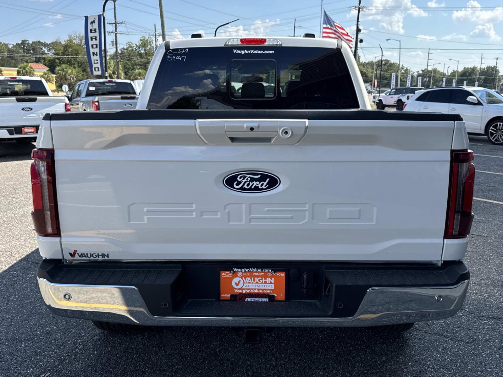 New 2025 Ford F150 Lariat w/ Equipment Group 501A Mid image 5