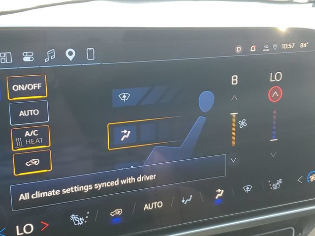Used 2025 Chevrolet Equinox EV RS FWD image 14