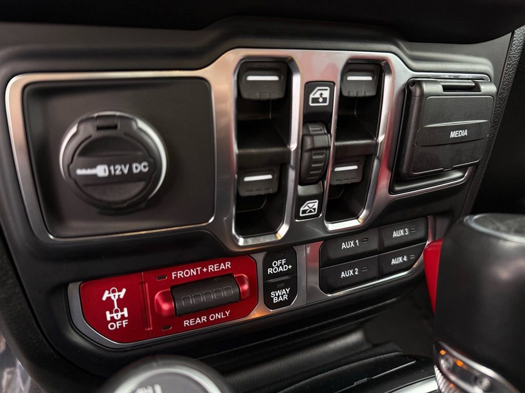 Certified 2023 Jeep Wrangler Unlimited Rubicon 392 image 30