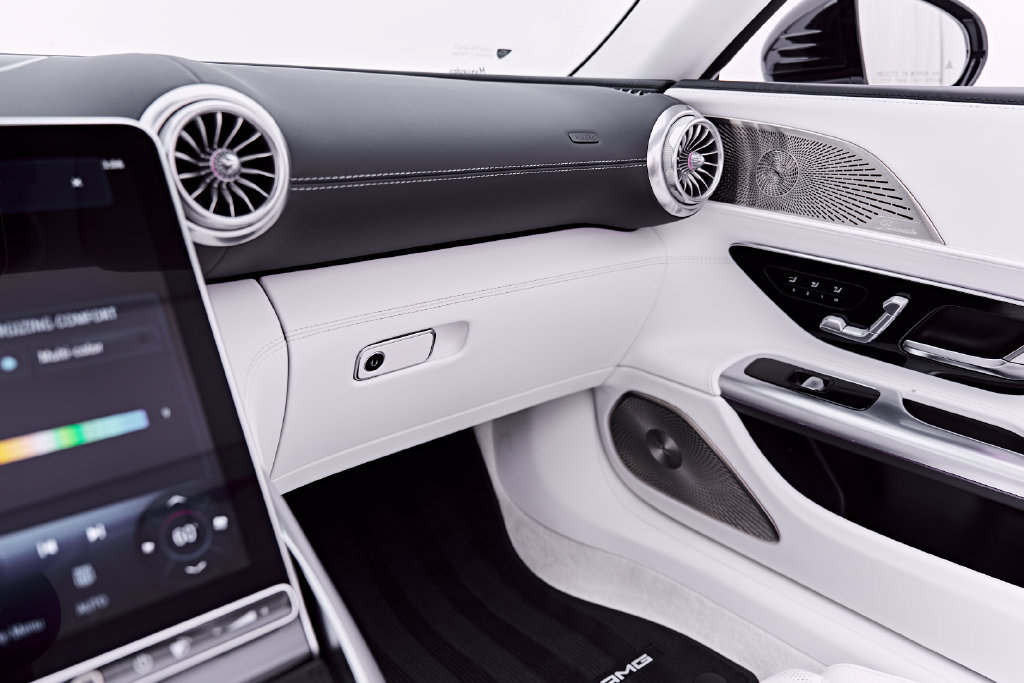 Used 2026 Mercedes-Benz Maybach SL 680 image 84