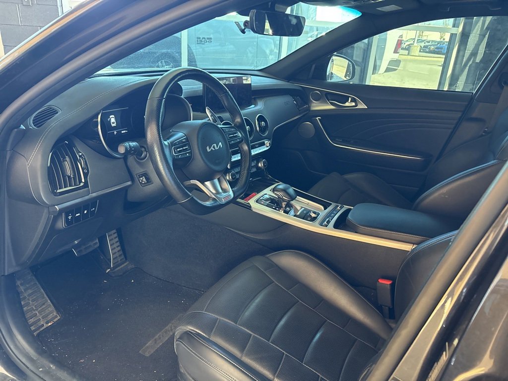 Certified 2022 Kia Stinger GT2 image 20