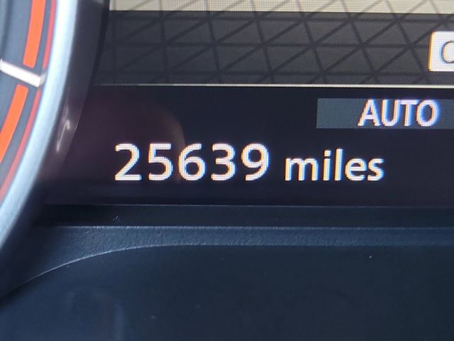 Used 2022 Nissan Rogue SV image 11