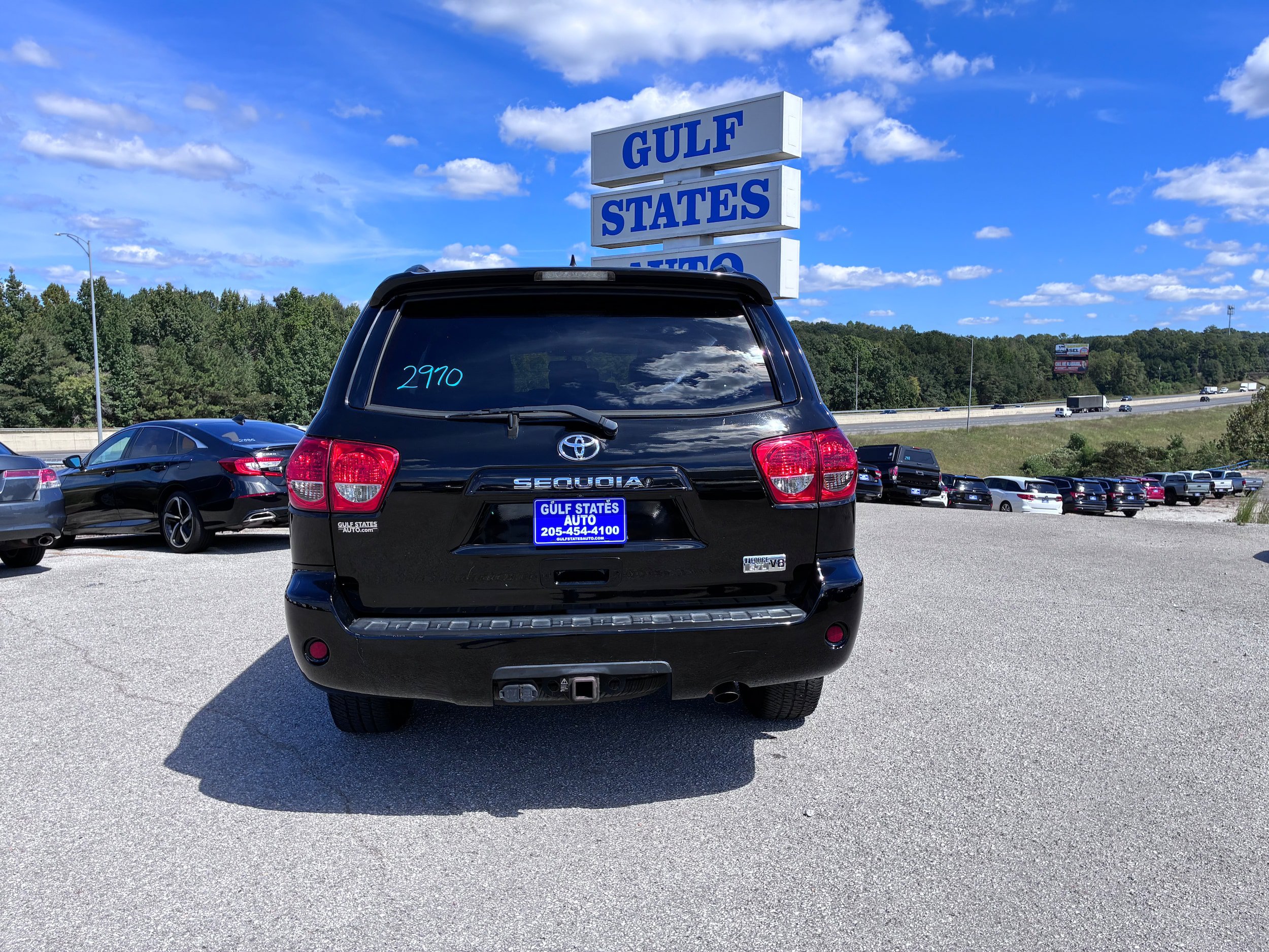 Used 2015 Toyota Sequoia SR5 AWD/4WD image 4