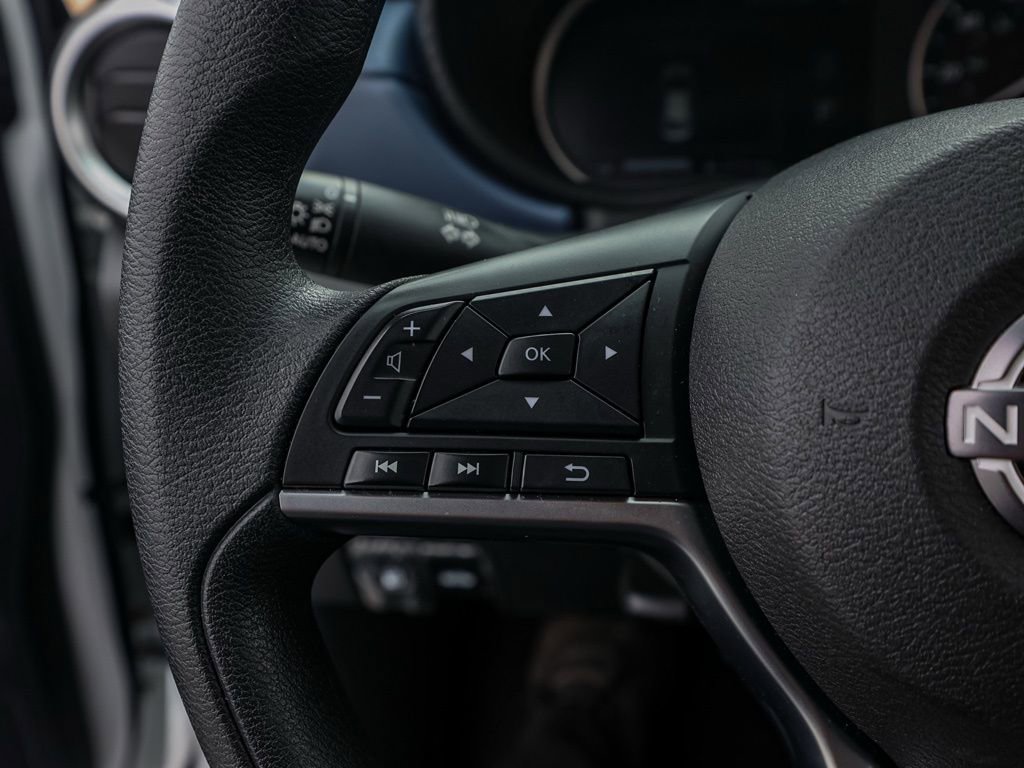 Used 2025 Nissan Versa SV w/ Trunk Package image 25