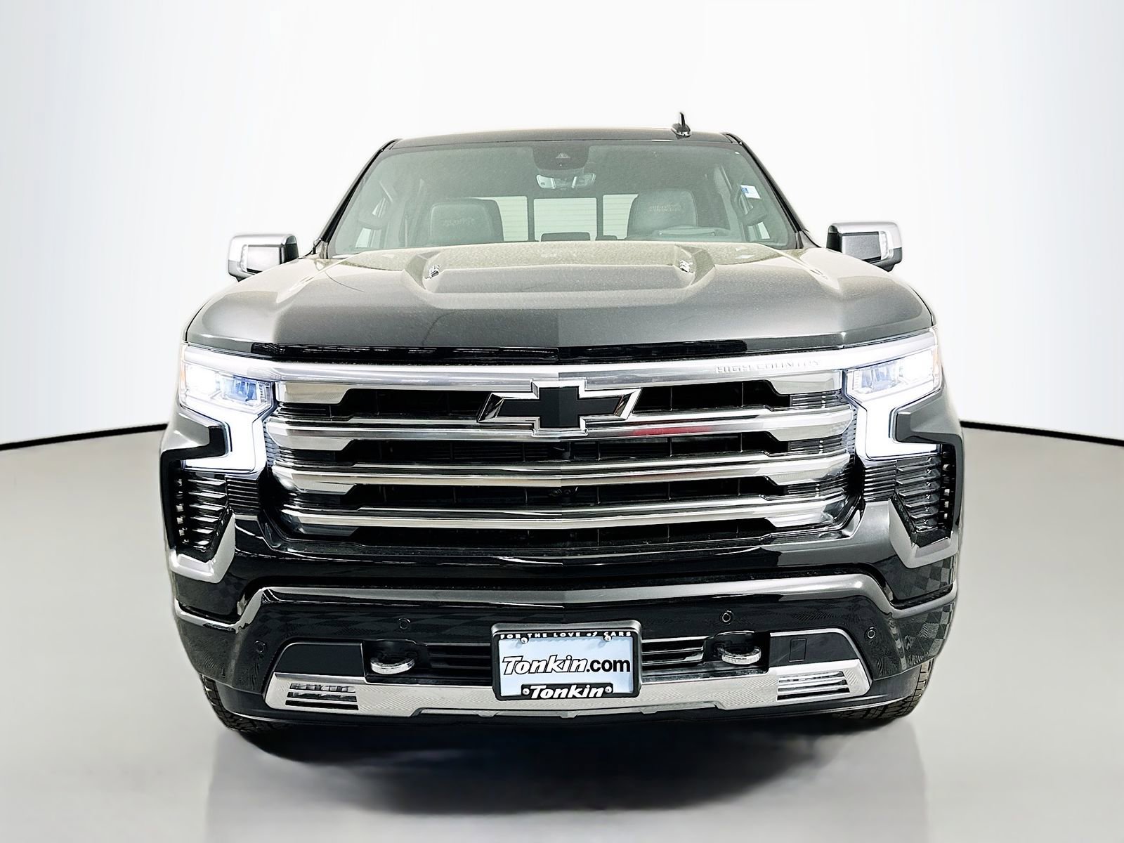 New 2026 Chevrolet Silverado 1500 High Country AWD/4WD image 2