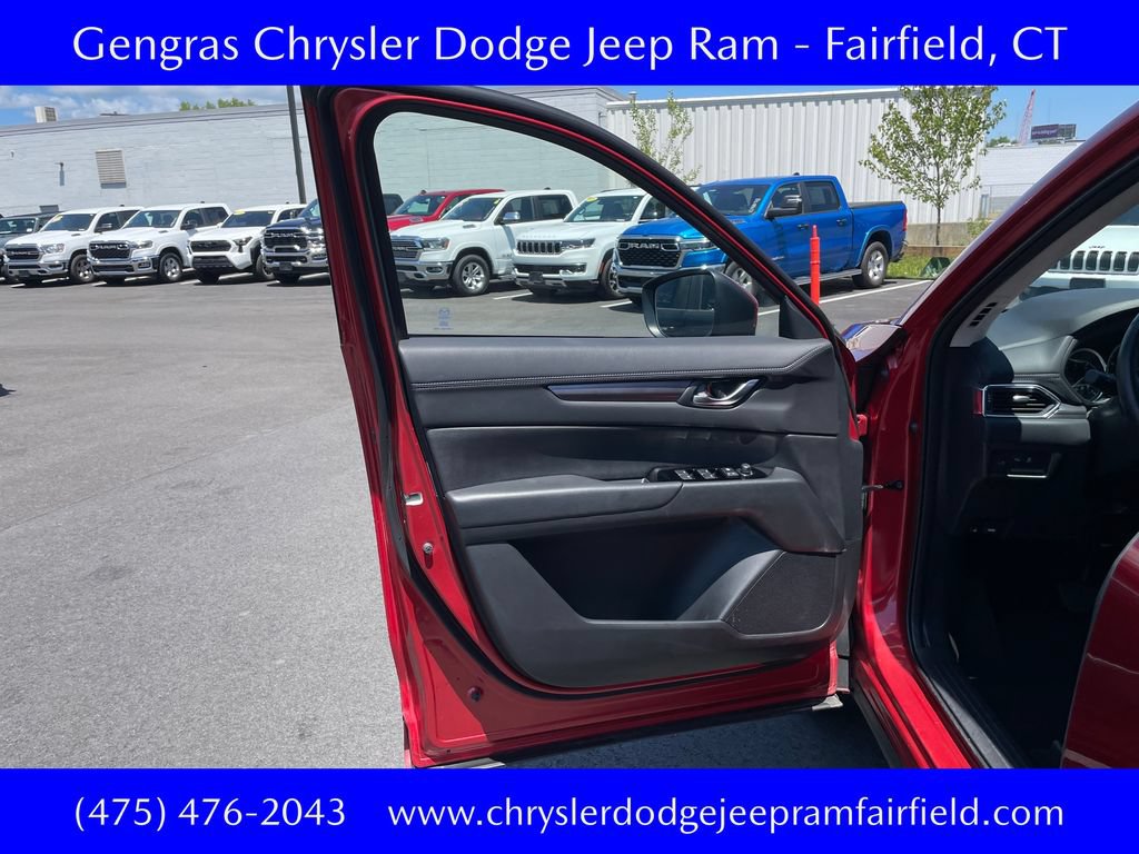 Used 2025 MAZDA CX-5 AWD 2.5 S w/ Preferred Package image 17