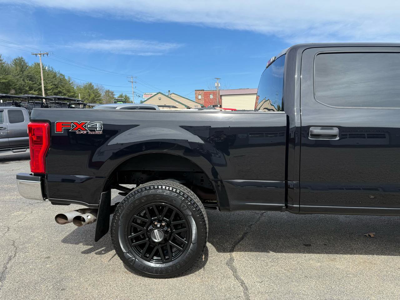 Used 2019 Ford F250 XLT w/ XLT Value Package image 16