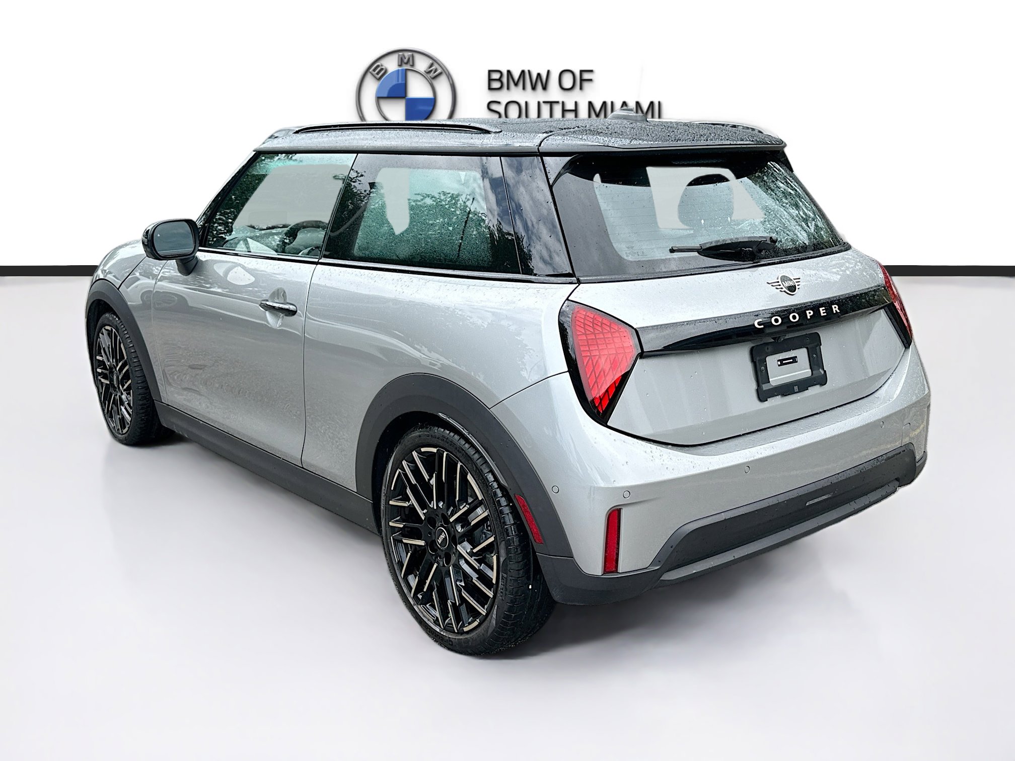 Certified 2025 MINI Cooper 2-Door Hardtop image 5