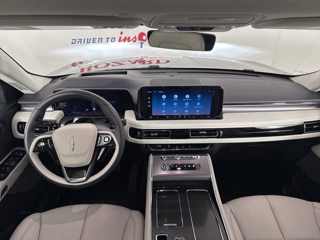 New 2026 Lincoln Aviator 2WD image 9