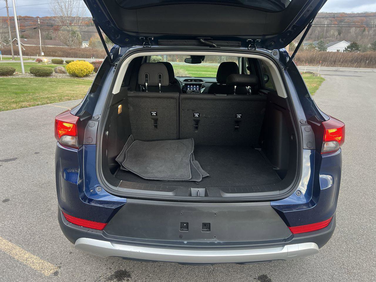 Certified 2023 Chevrolet TrailBlazer LT w/ Convenience Package image 25